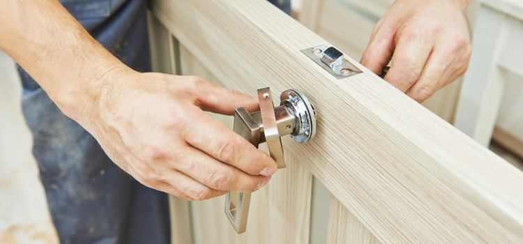 interior door repair Oakleaf Plantation