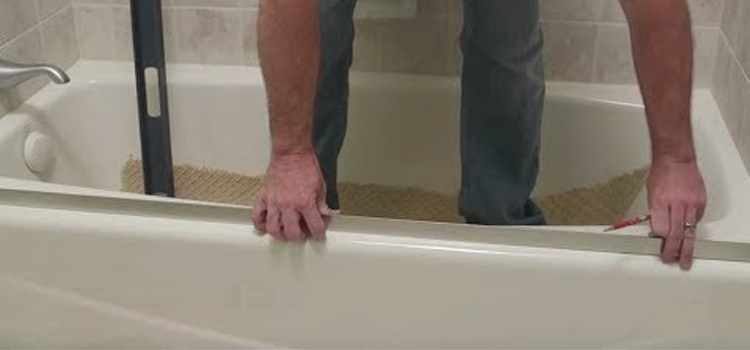 Sliding Shower Door Repair in Oakleaf Plantation